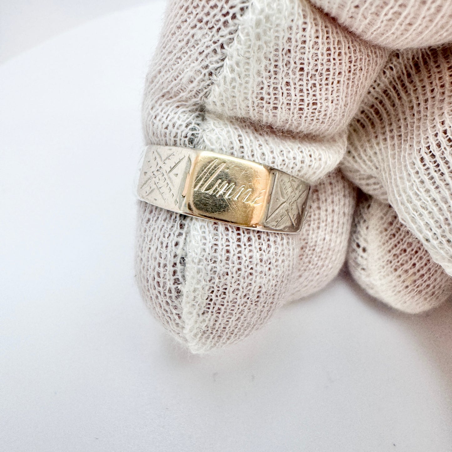 Andren, Sweden 1897. Antique Silver Memory Ring.