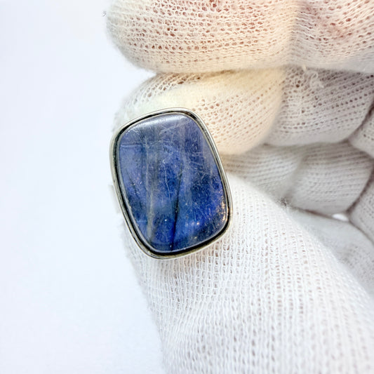 Kalevala Koru, Finland 1964. Vintage Solid Silver Spectrolite Ring.