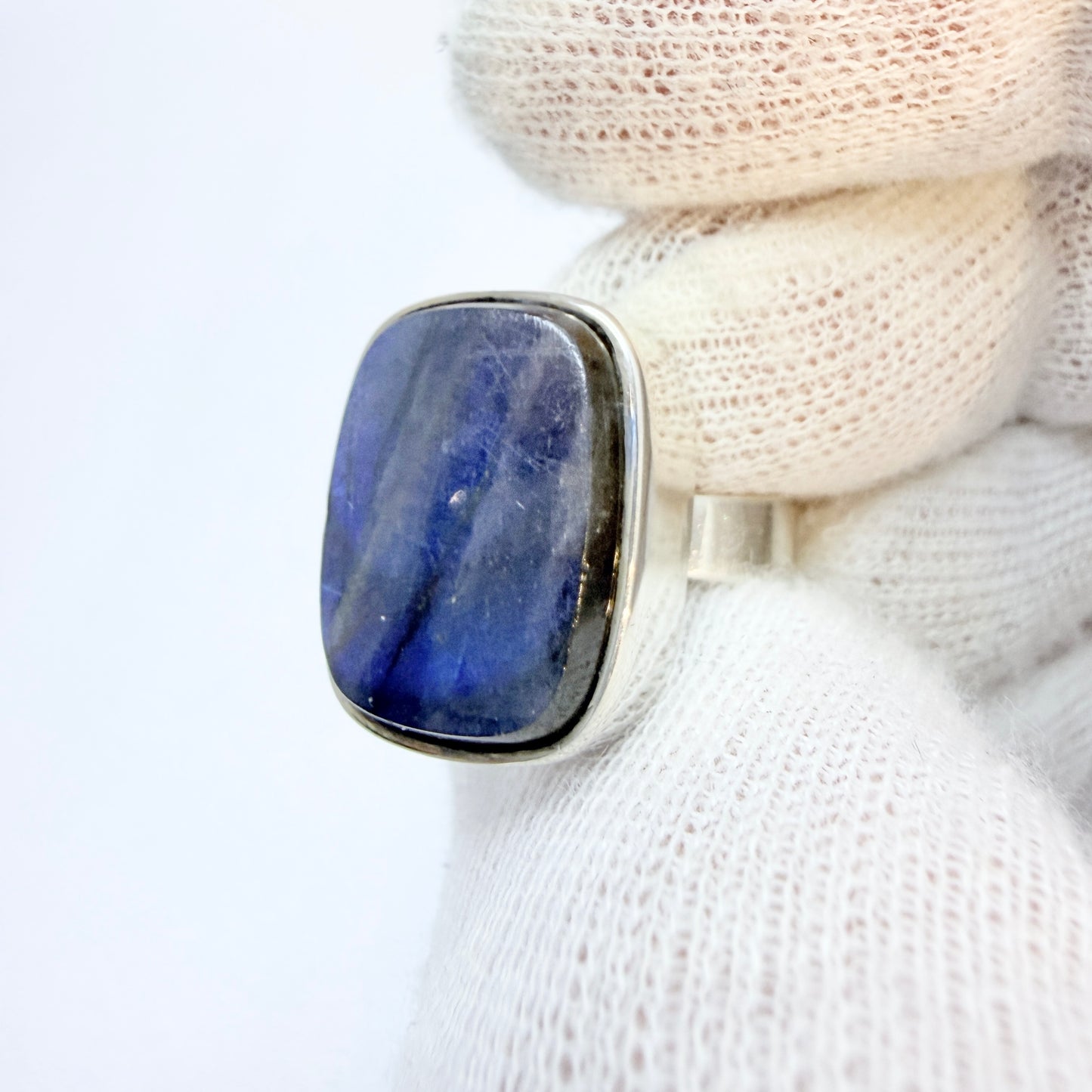Kalevala Koru, Finland 1964. Vintage Solid Silver Spectrolite Ring.