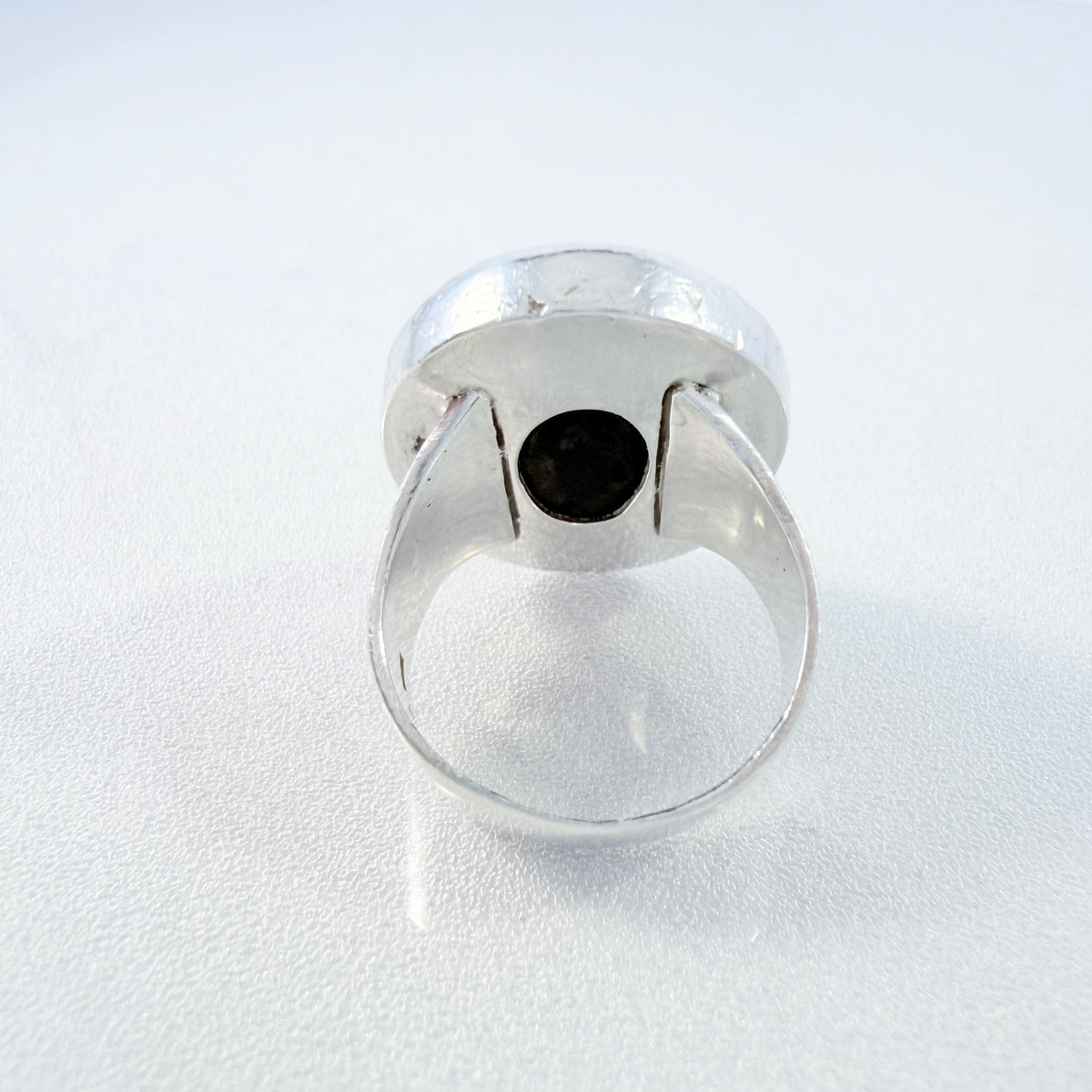 Lars Bostrand, Sweden 1964. Bold Vintage Sterling Silver Local Hardstone Ring.
