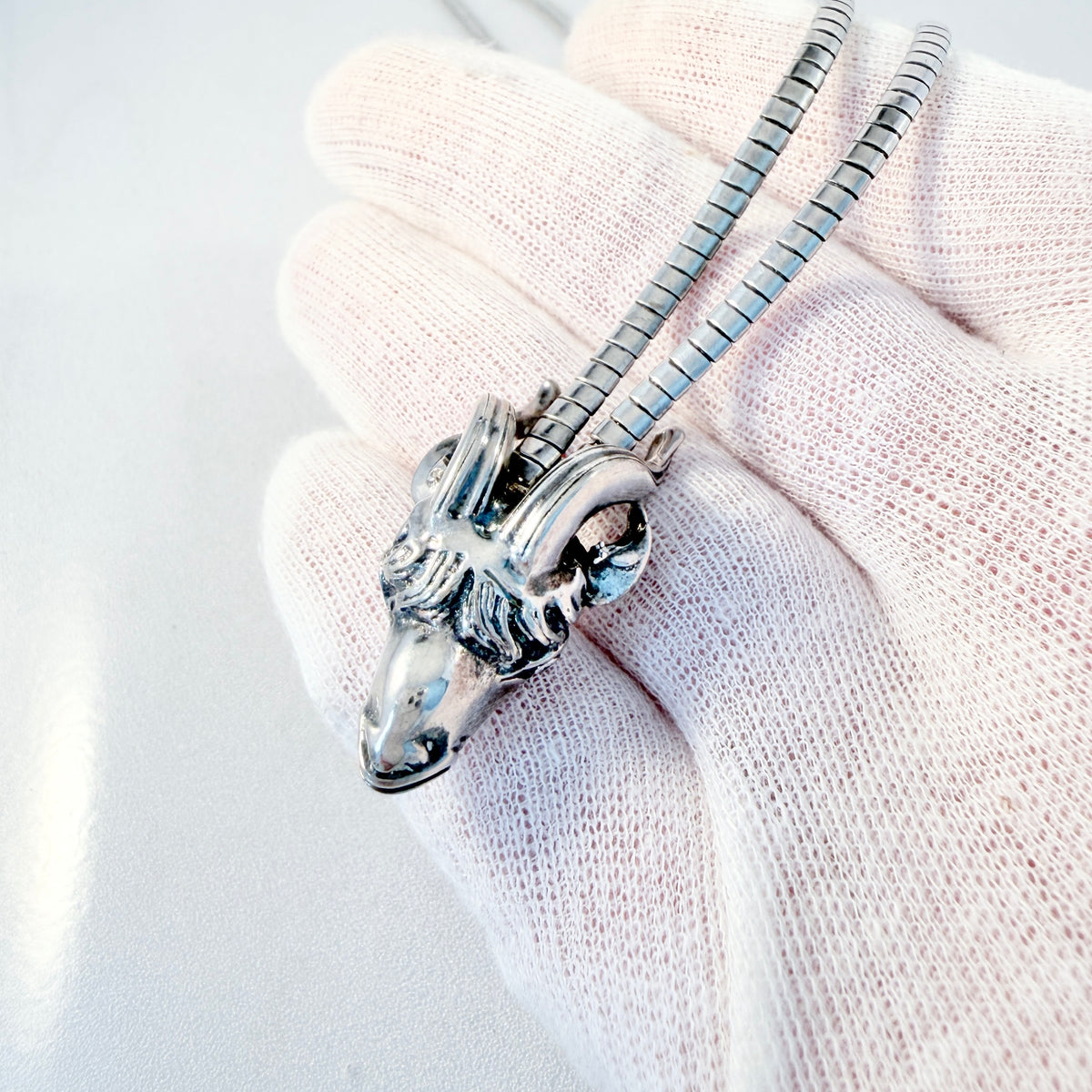 Vintage Sterling Silver Ram Head Pendant Necklace.