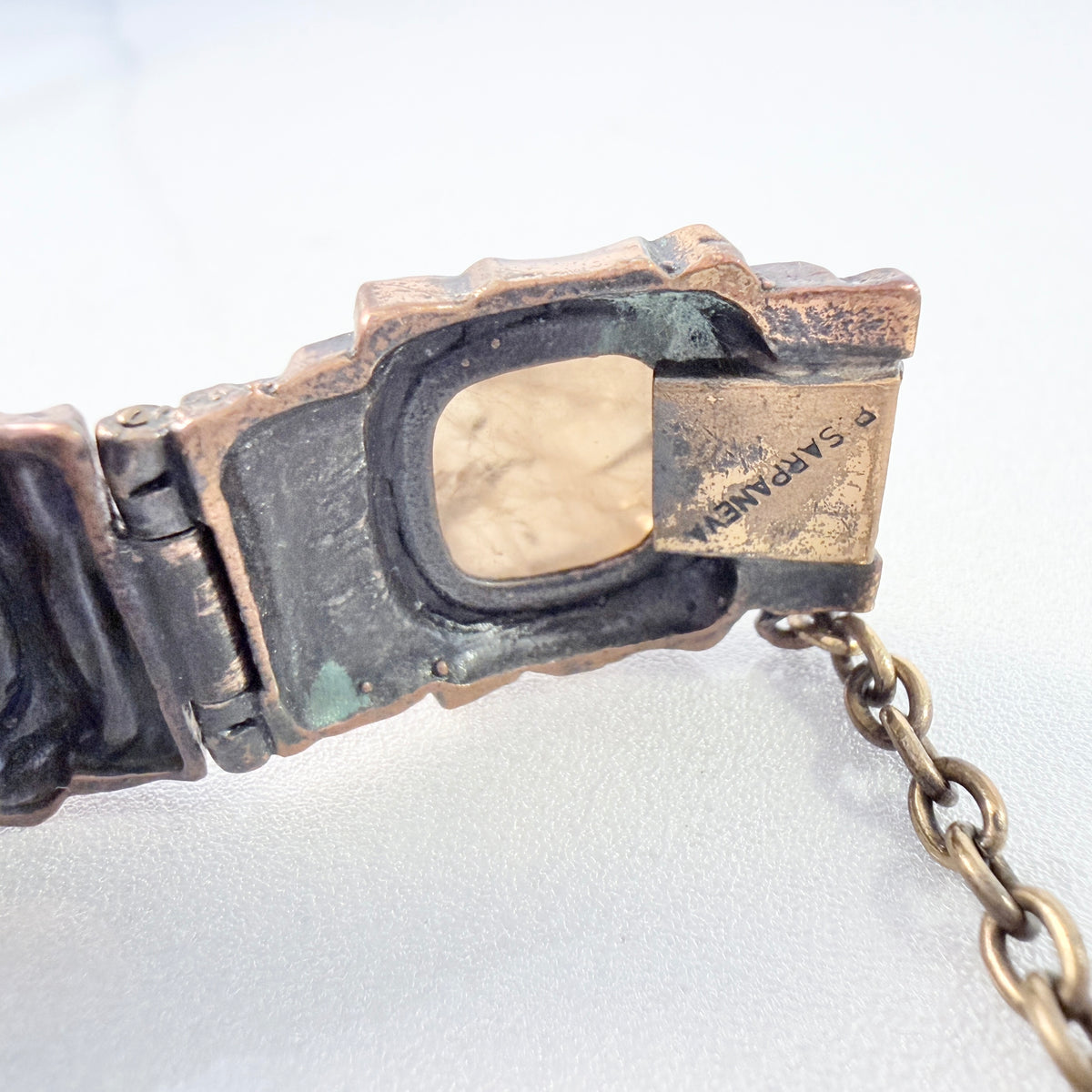 Pentti Sarpaneva, Finland 1970s. Vintage Brutalist Bronze Raw Quartz Bracelet.