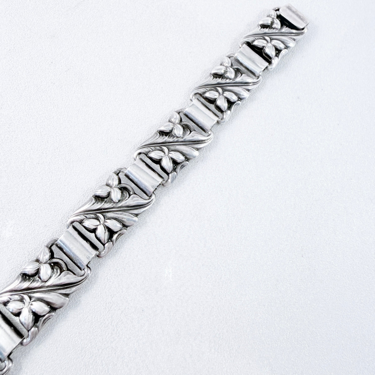 G Dahlgren, Sweden 1953. Vintage Solid Silver Organic Panel Bracelet.
