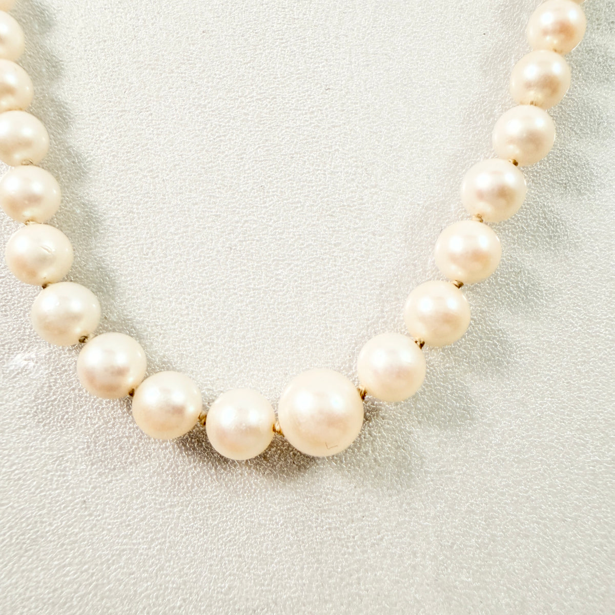JKa Kohle, Germany ca 1950s Cultured Pearl Silver Clasp Necklace.