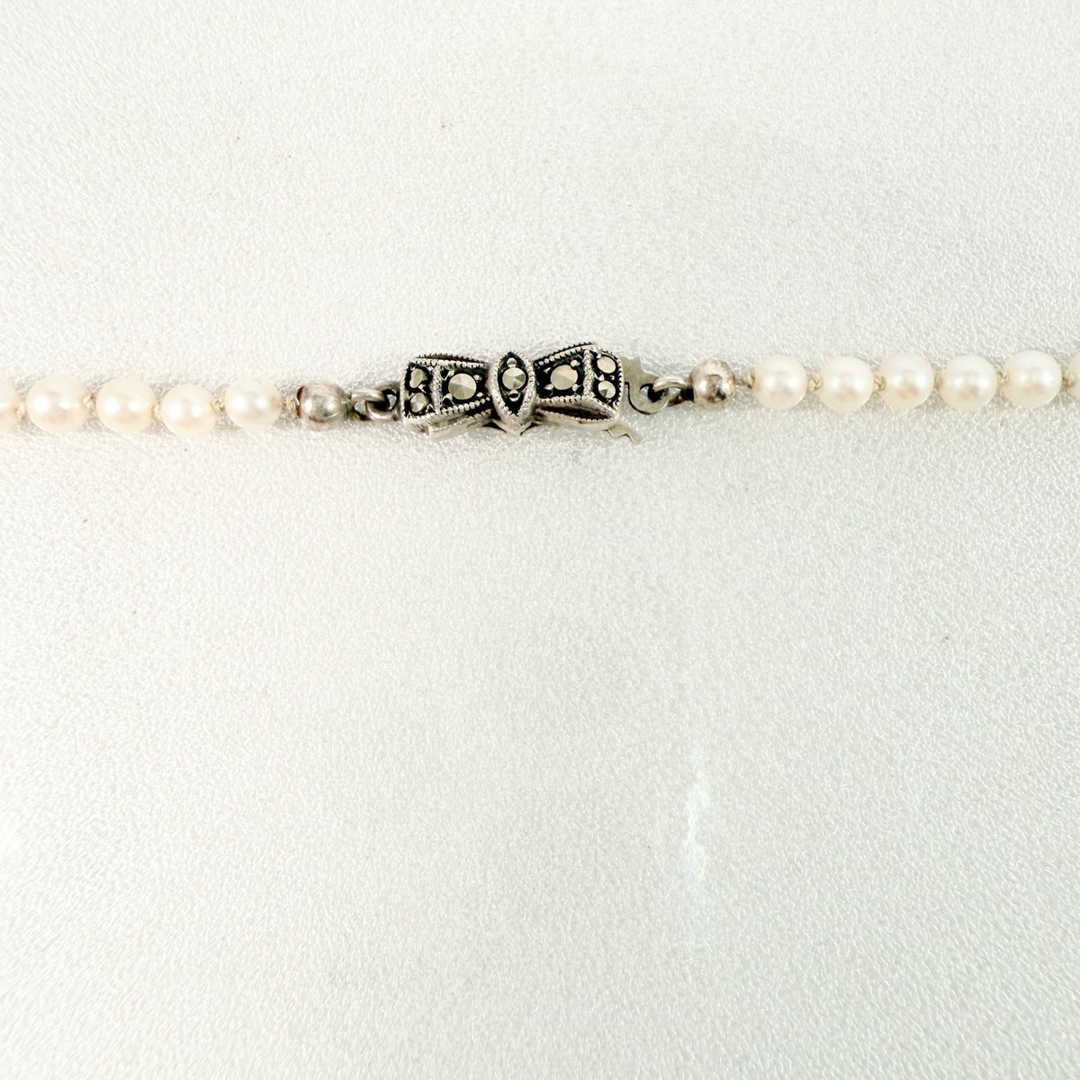 JKa Kohle, Germany ca 1950s Cultured Pearl Silver Clasp Necklace.