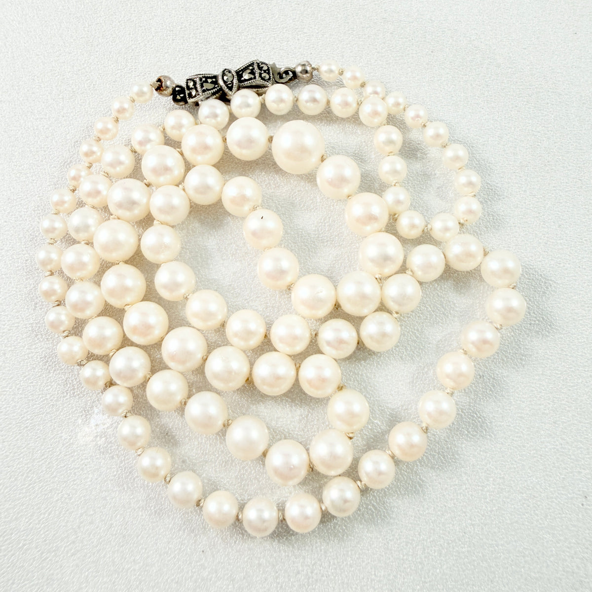 JKa Kohle, Germany ca 1950s Cultured Pearl Silver Clasp Necklace.