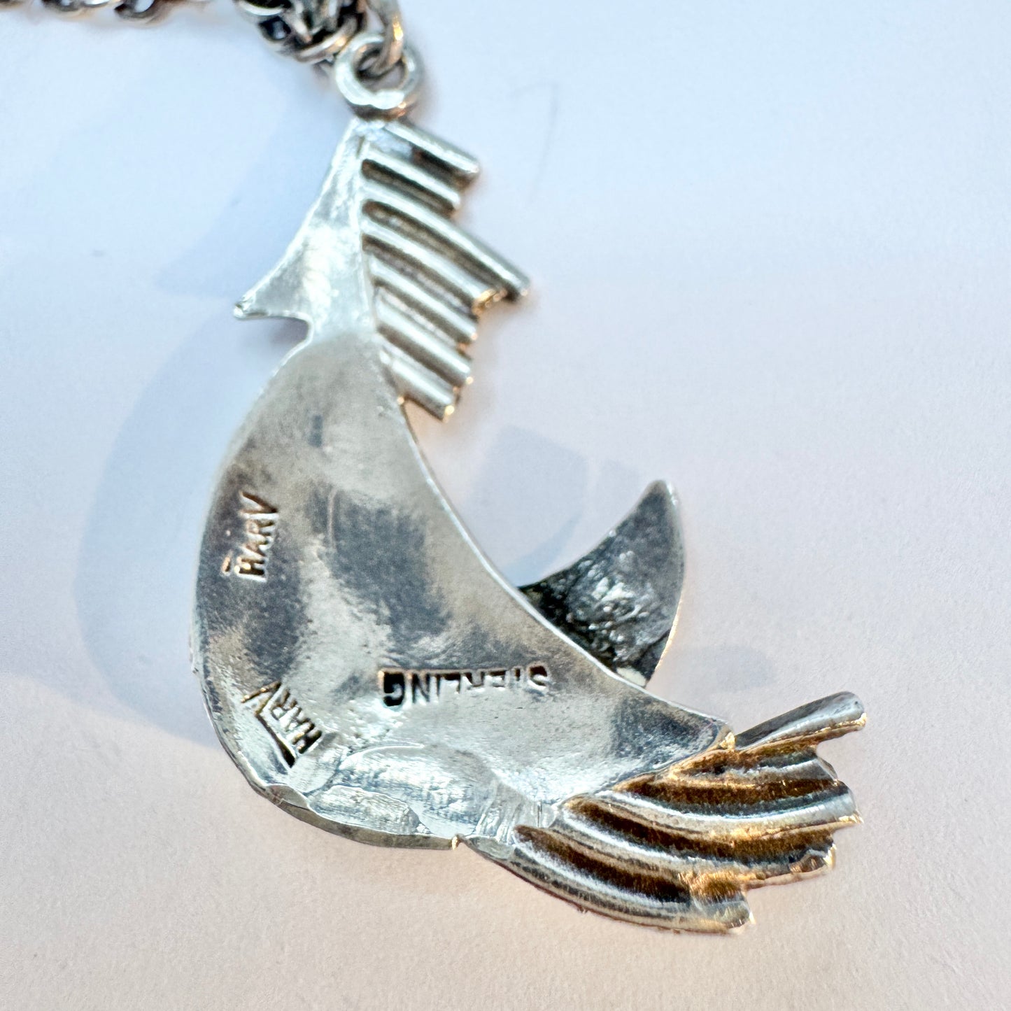 Harvey Kornicks, USA. Vintage Sterling Silver Bird Pendant Necklace.