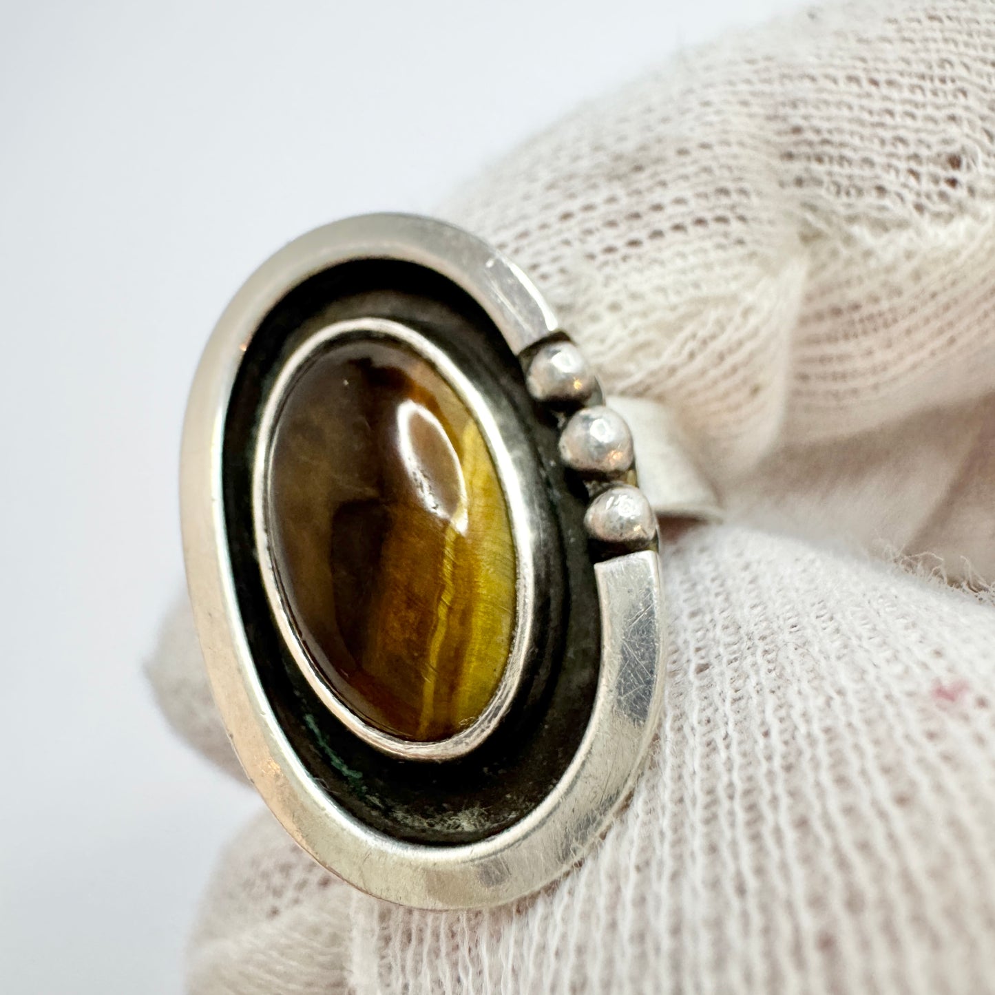 Maker B.Y.G. Vintage 1960s-70s Sterling Silver Tiger's Eye