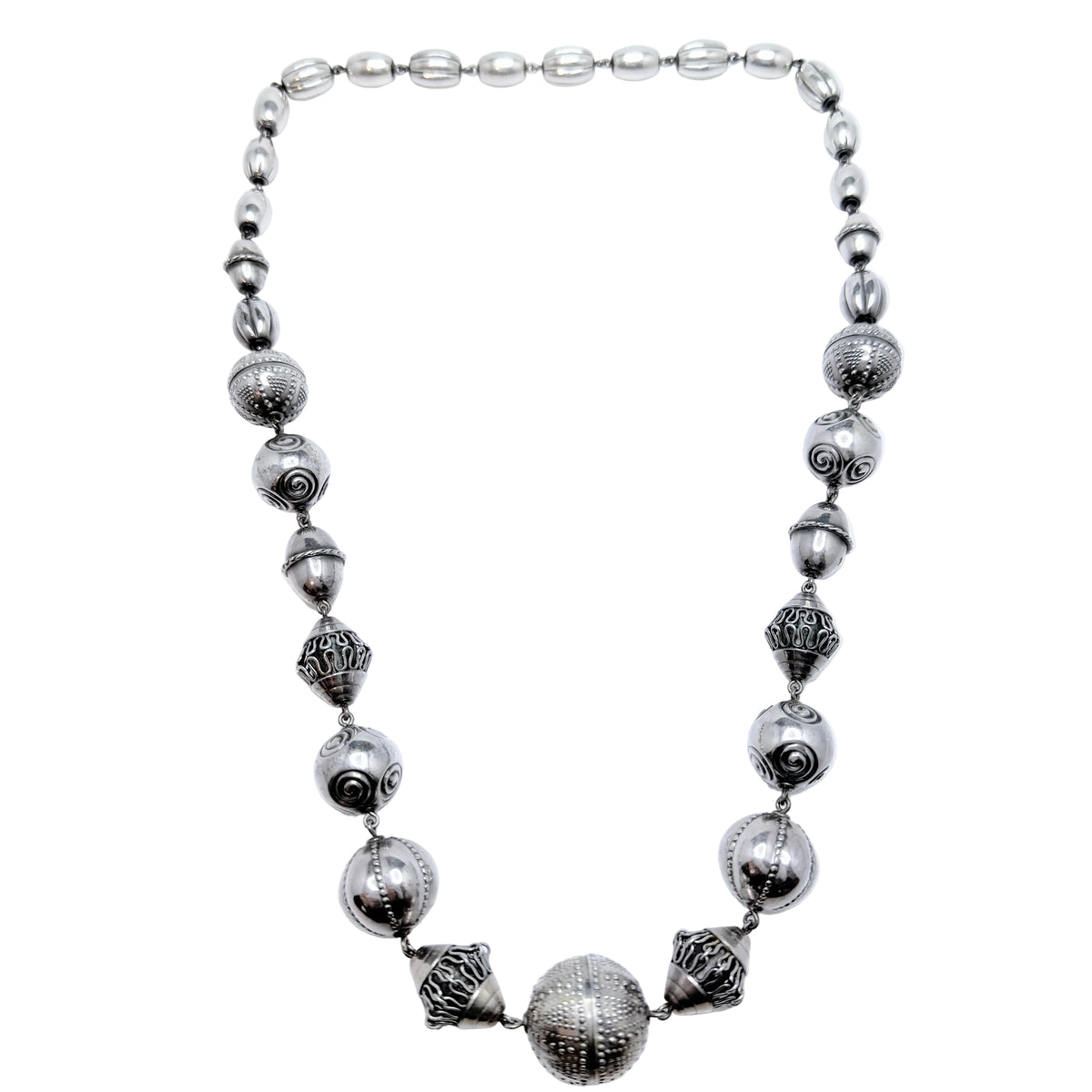 Kalevala Koru, Finland 1982. Bold Vintage Sterling Silver Necklace. Halikko Treasure.