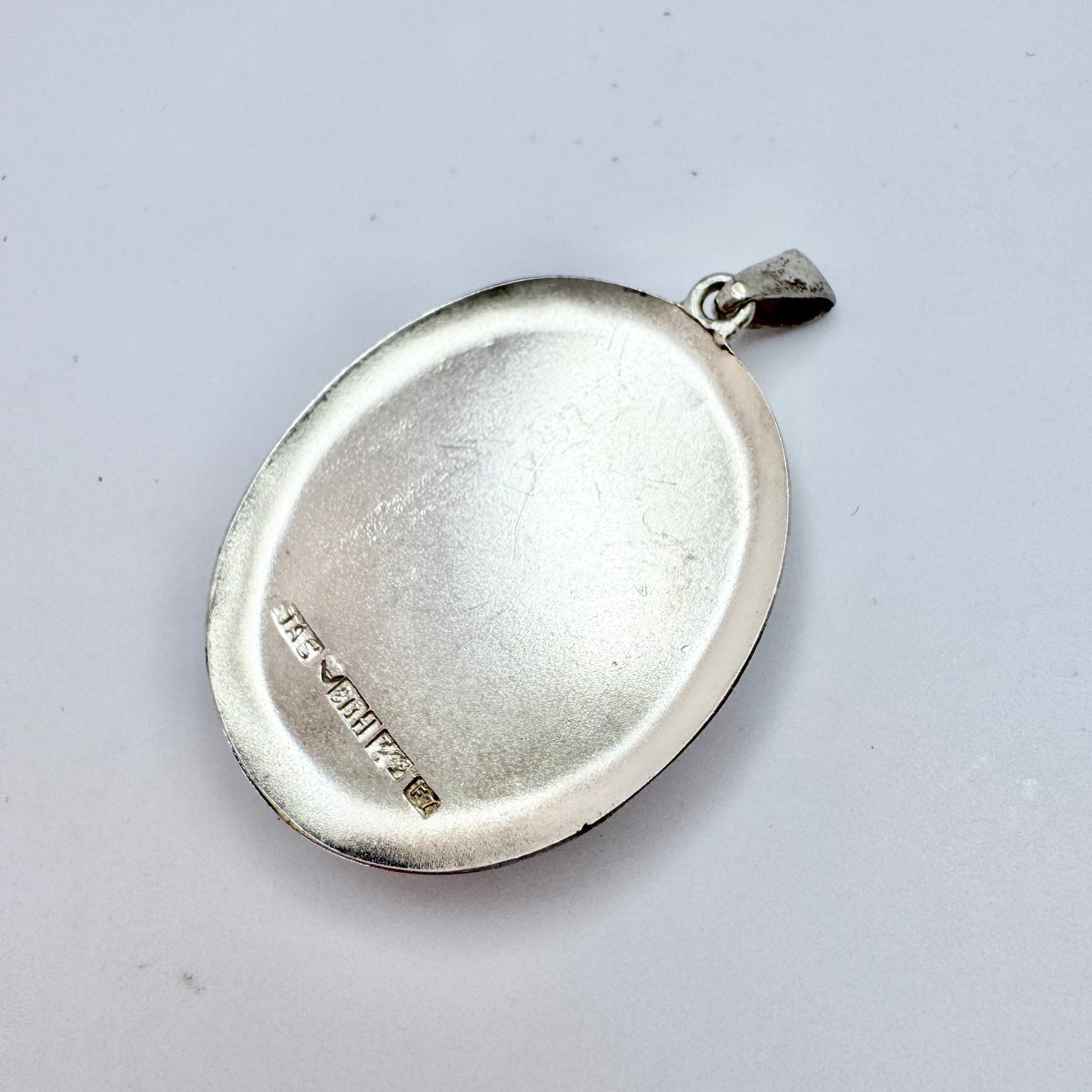 Veljekset Salonen, Finland 1959. Vintage Solid Silver Painted Porcelain Flower Pendant.