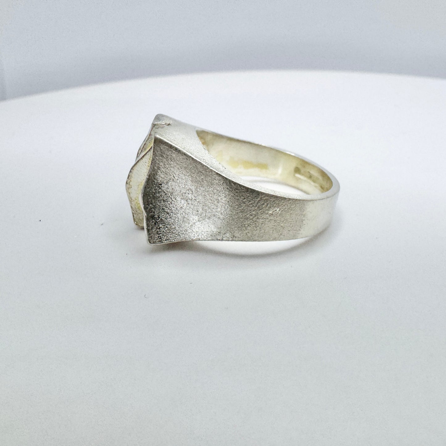 Björn Weckström, for Lapponia, Finland 1989. Vintage Sterling Silver Ring. Design: Khimaira