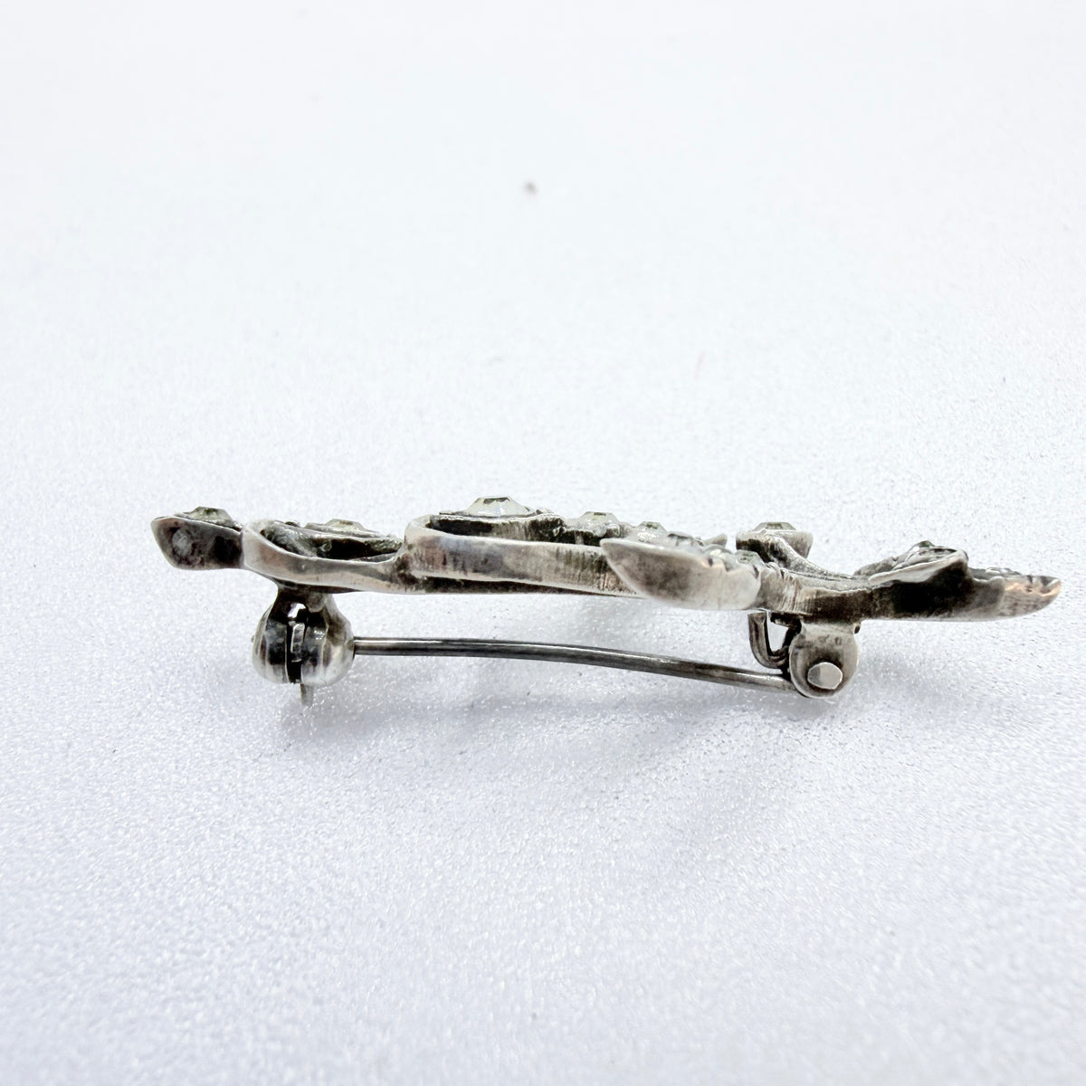 Vintage 1940s. Solid Silver Paste Flower Brooch.