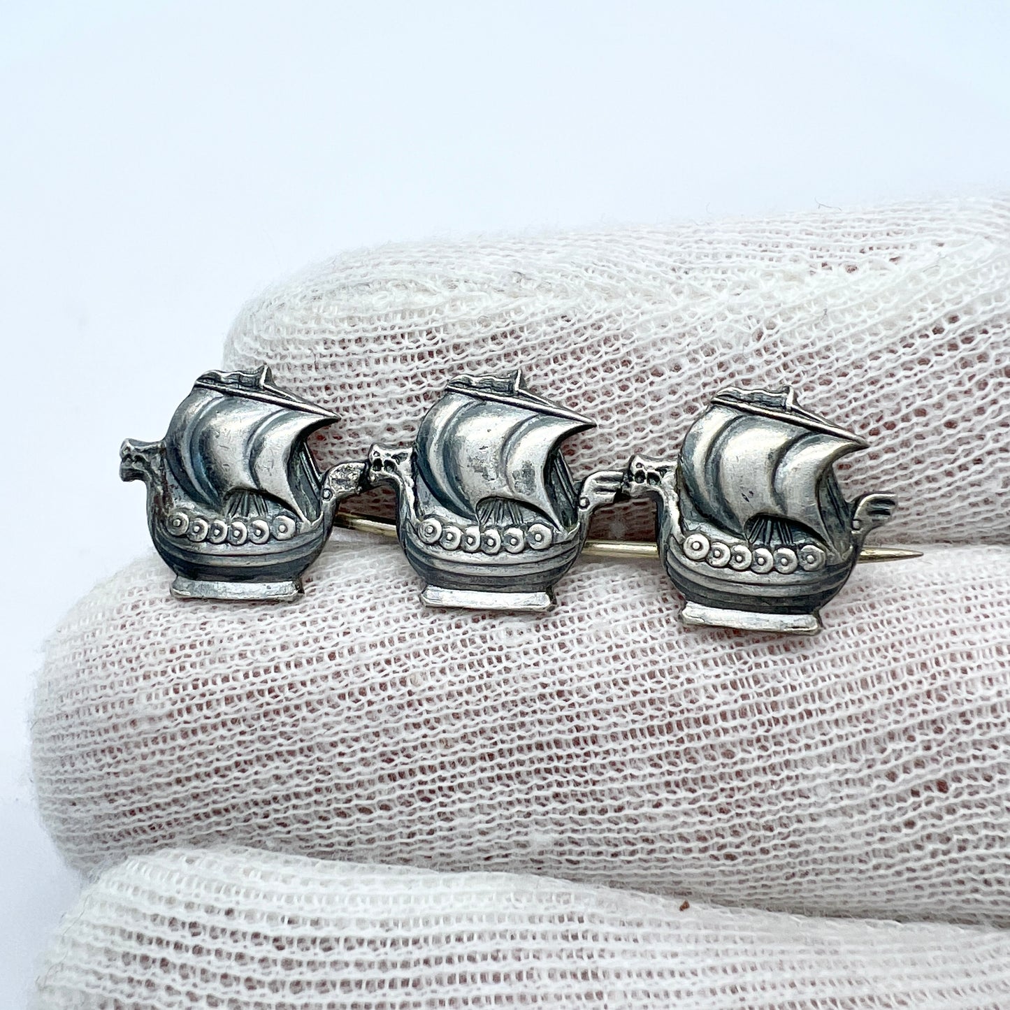 Hallberg, Sweden 1939 Vintage Solid Silver Viking Ship Brooch Pin.