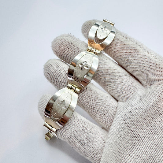 Vintage ca 1960 Solid Silver Bracelet.