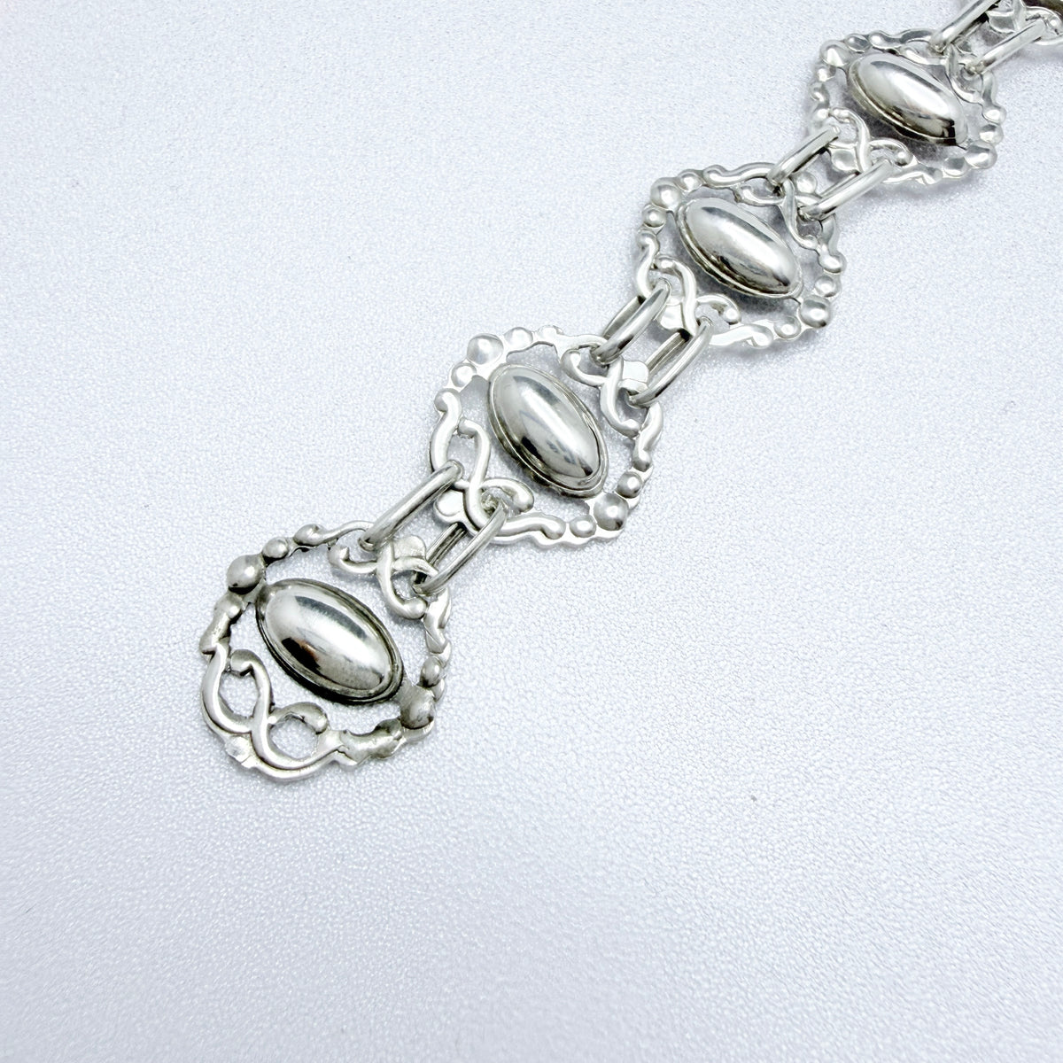 Malmö, Sweden year 1950. Vintage Solid Silver Bracelet.