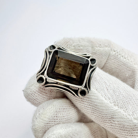 Vintage 1940s. Sterling Silver Smoky Quartz Cocktail Ring.