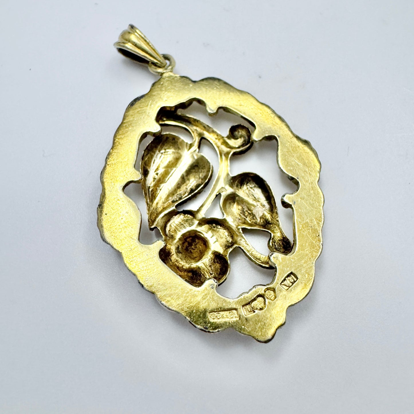G Dahlgren, Sweden 1947. Vintage Gilt Slid Silver Floral Pendant.