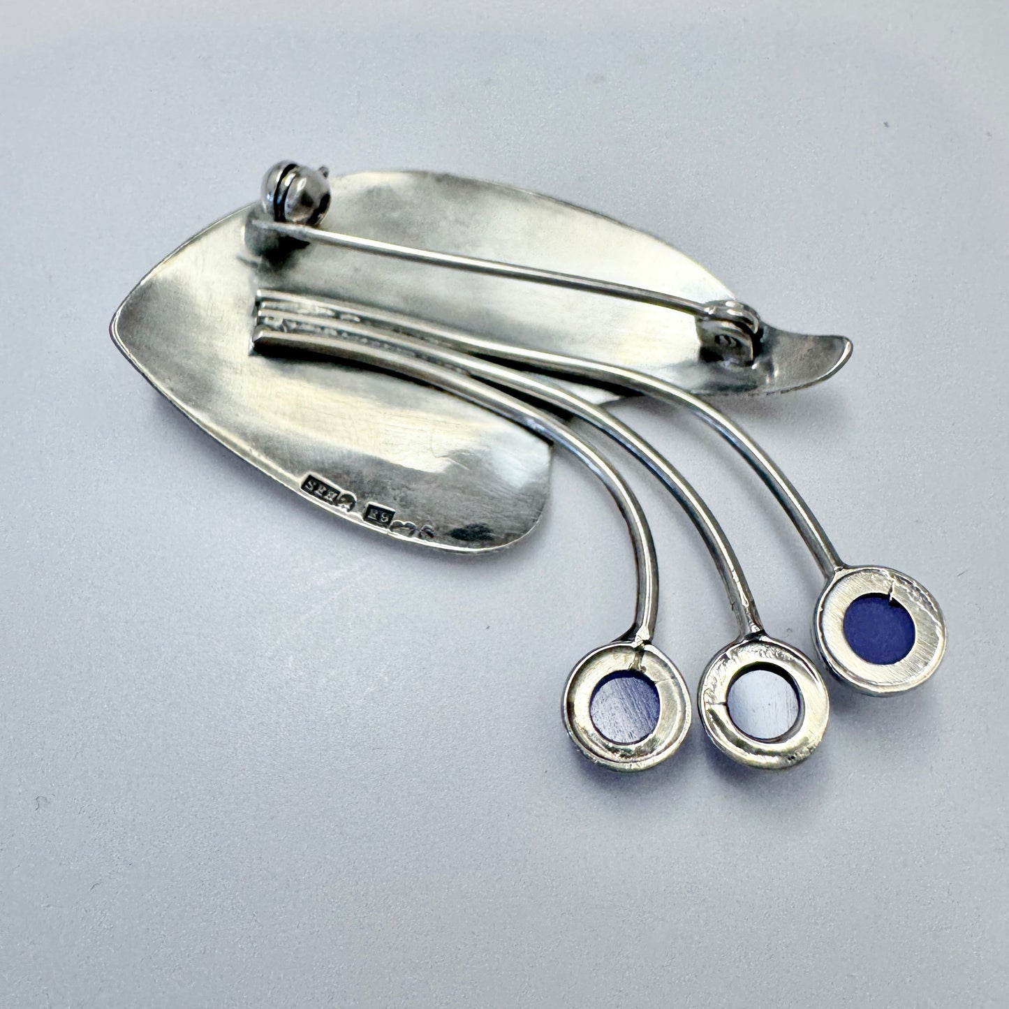 Per Ericsson, Sweden 1955. Vintage Sterling Silver Chalcedony Brooch.