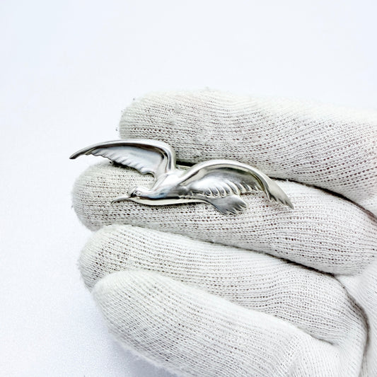 Vintage c 1950s. Solid Silver Bird Brooch.