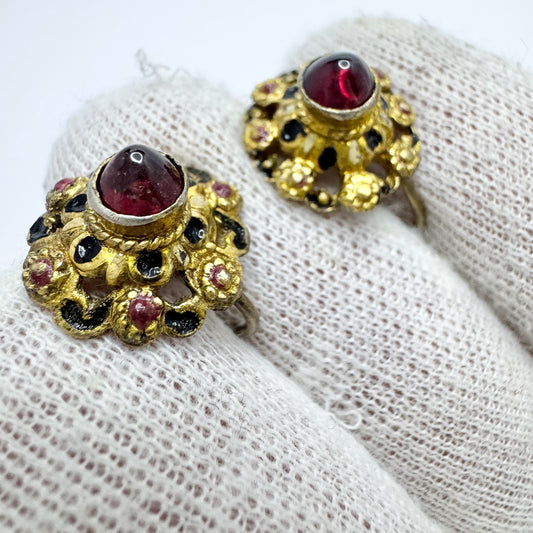 Vintage 1930-40s. Gilt Solid Silver Garnet Enamel Earrings.