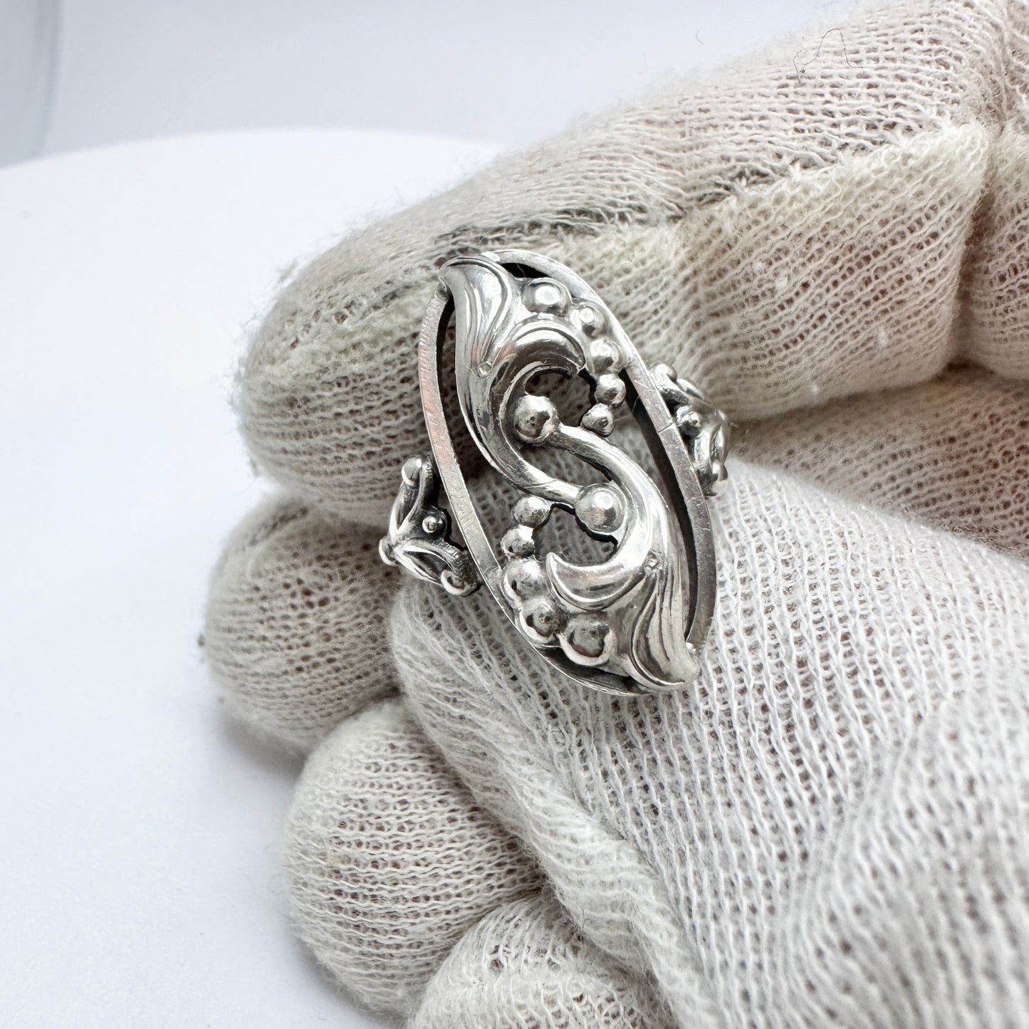 RR, Denmark ca 1940s. Vintage Solid Silver Ring