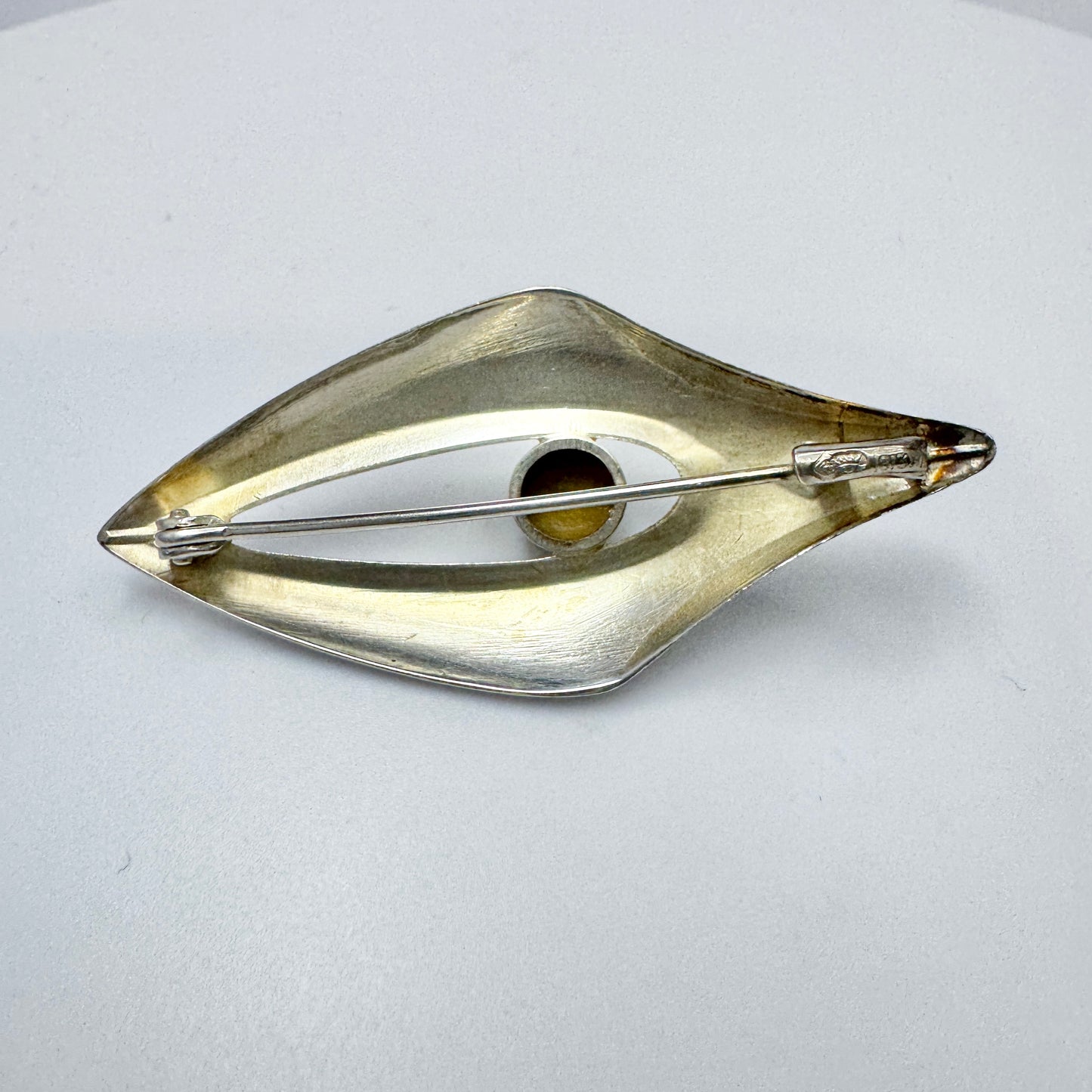 Erik Granit, Finland 1960s. Vintage Modernist Solid Silver Tiger's Eye Brooch.