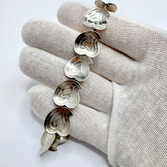 Gsons, Sweden 1970s. Vintage Sterling Silver Heart Link Bracelet.