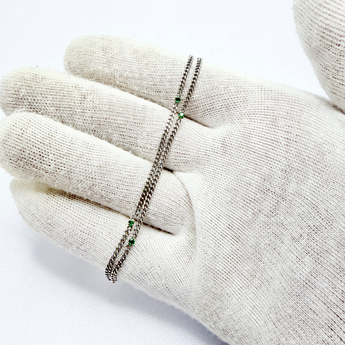 Sweden. Vintage 18k Gold Emerald Necklace.