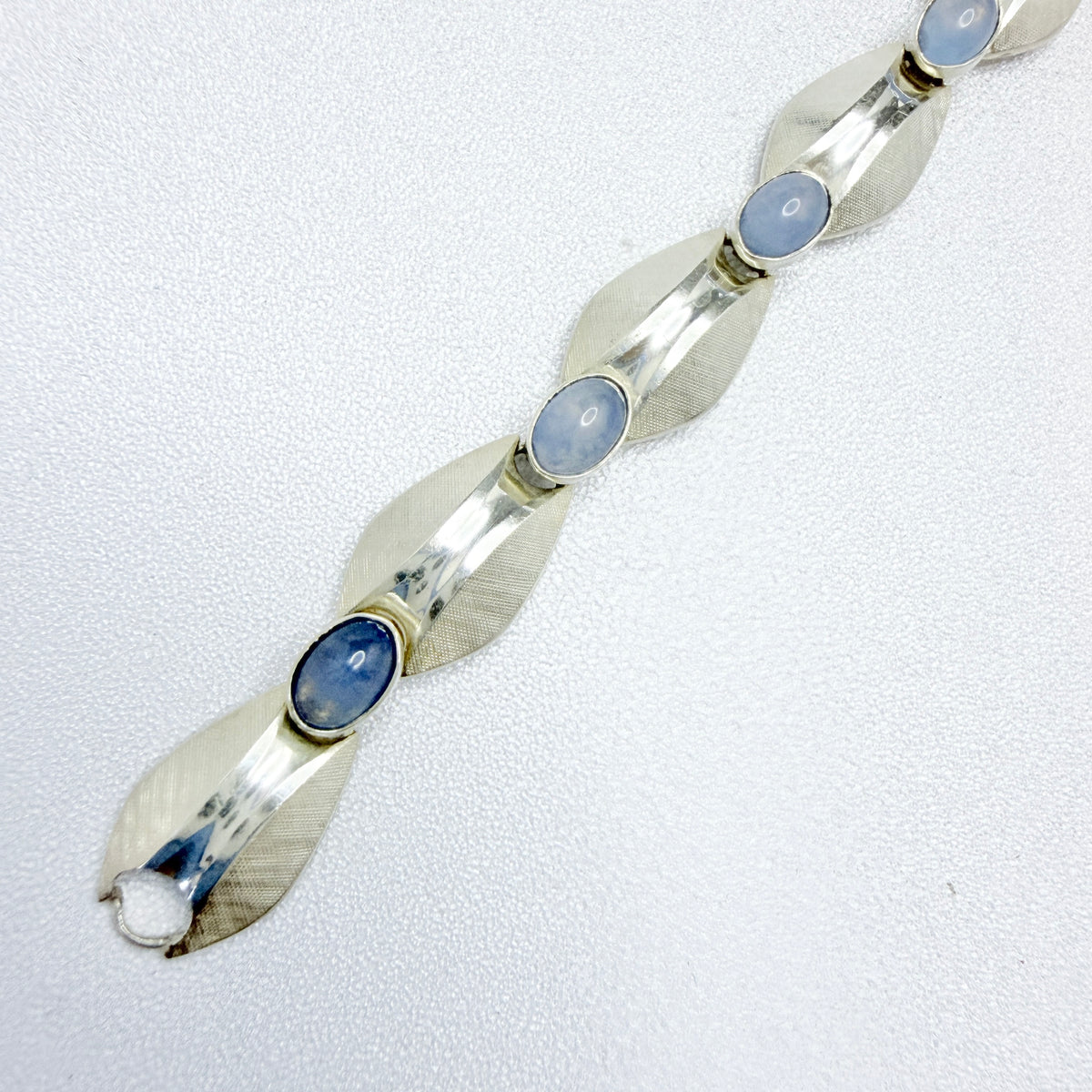 K&L-Kordes Lichtenfels, Germany ca 1960. Vintage Solid Silver Chalcedony Bracelet.