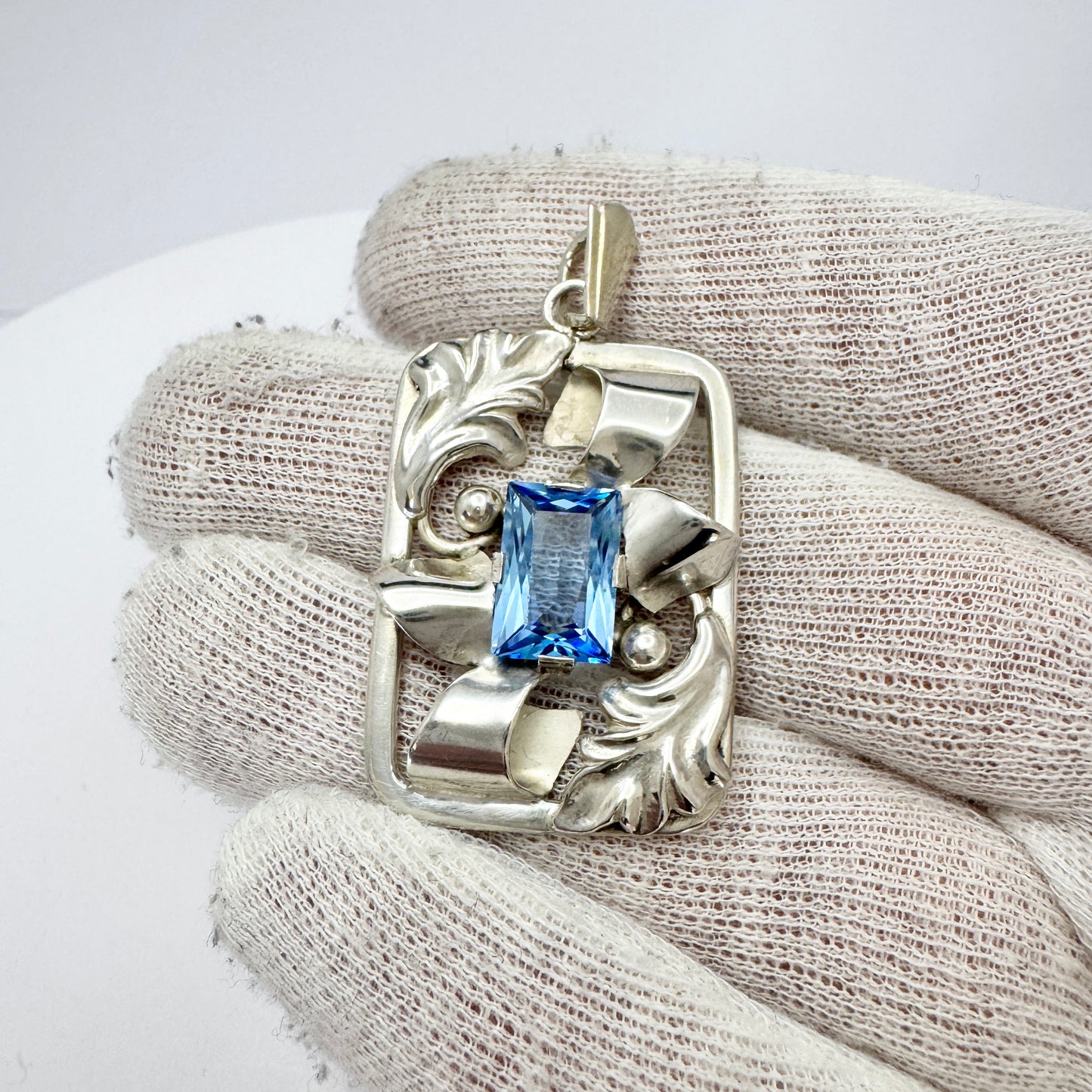 Alton, Sweden 1948. Vintage Solid Silver Synthetic Blue Spinel Pendant.
