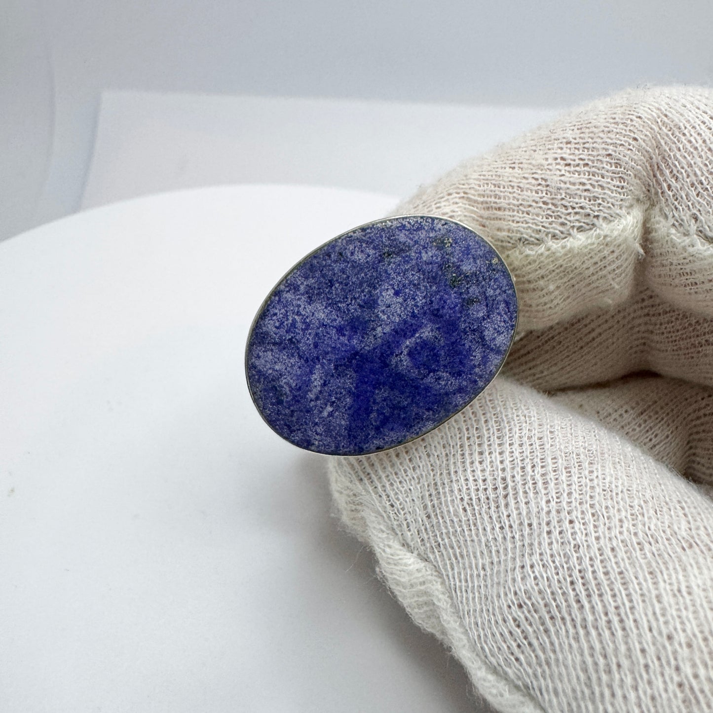 Vintage Sterling Silver Lapis Lazuli Ring.
