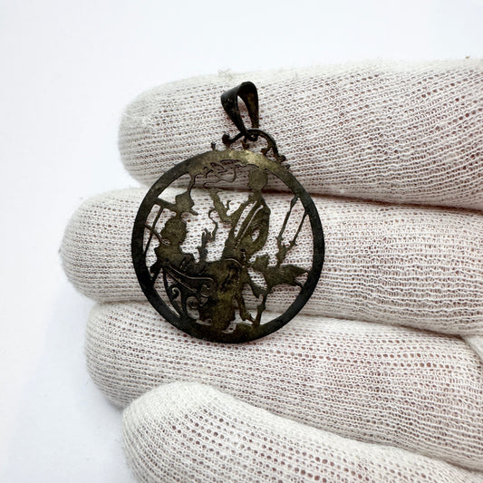 Vintage 1930-40s Solid Silver Silhouette Pendant.