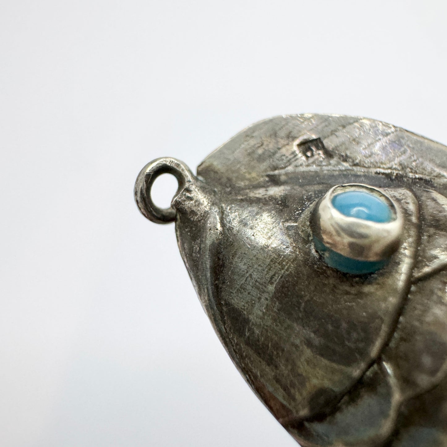 Vintage Solid Silver Turquoise Wiggle Fish Pendant.