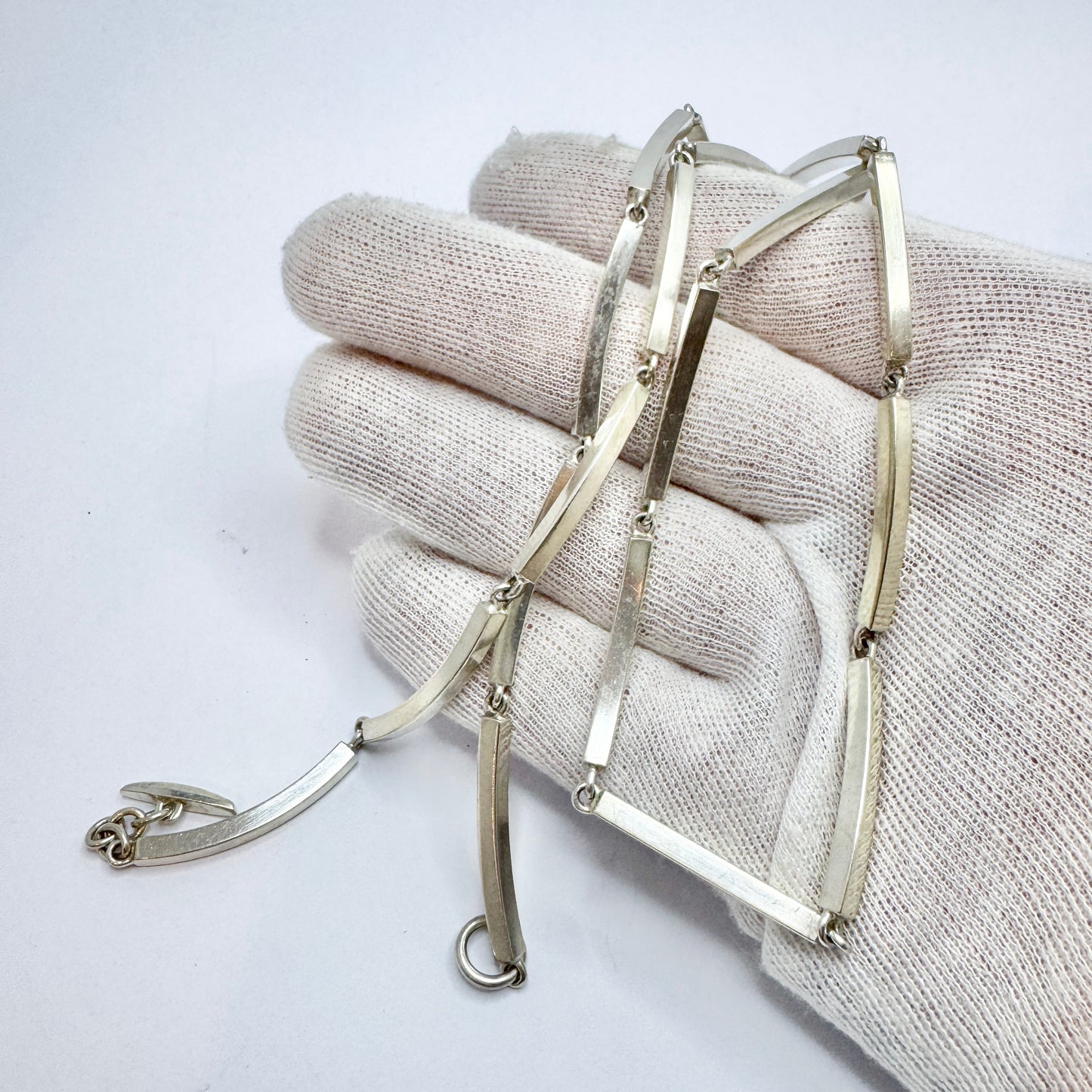 Herman Siersbøl, Denmark c 1960s Vintage 24in 1.8oz Sterling Silver Necklace.