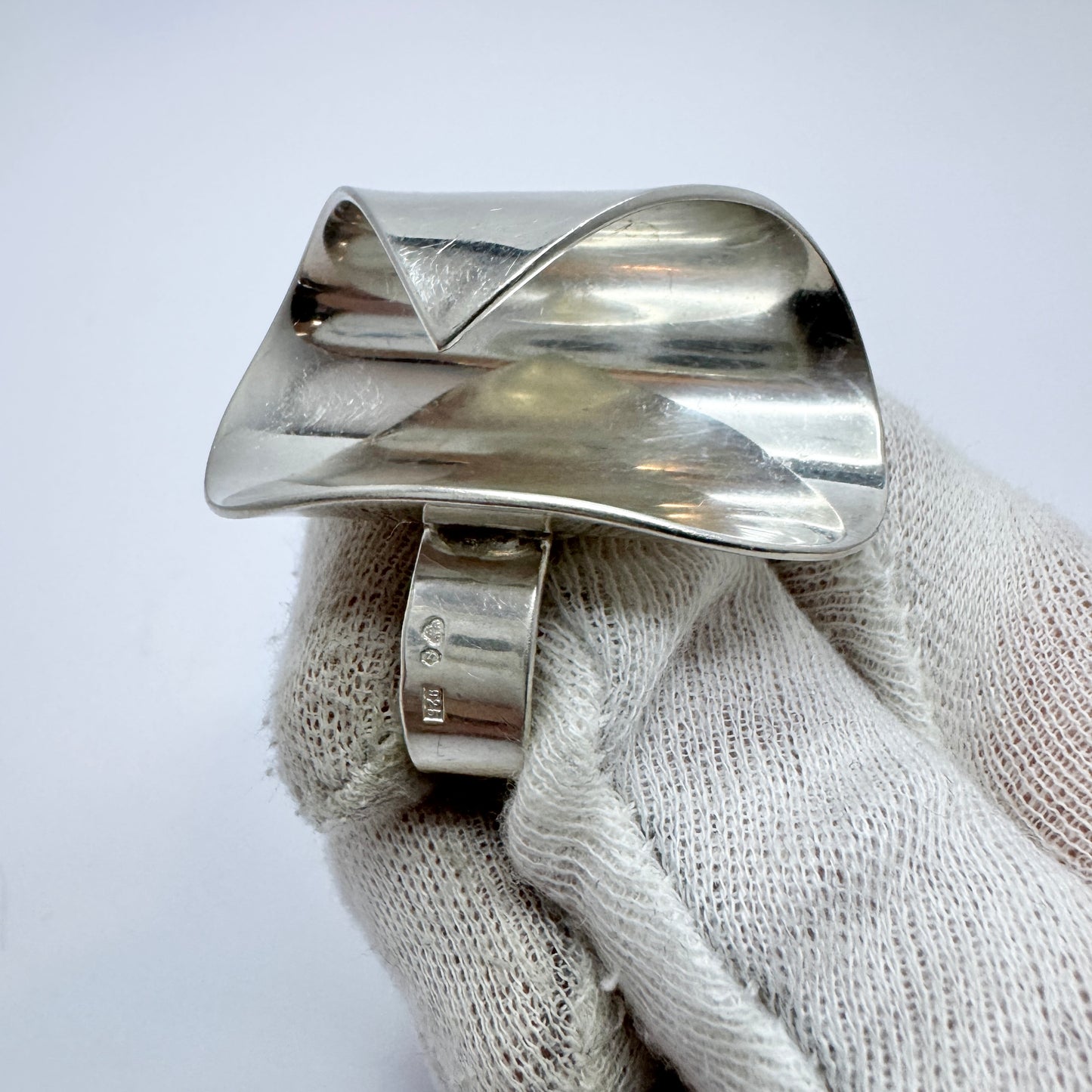 Sweden ca 1980s. Very Bold Sterling Silver Ring.