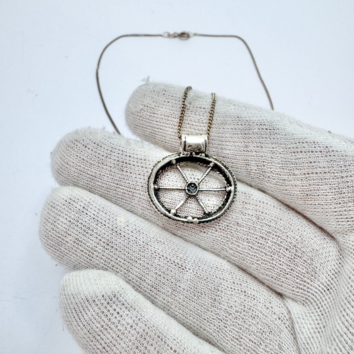 Vintage Scandinavian Solid Silver Viking Copy Pendant Necklace.
