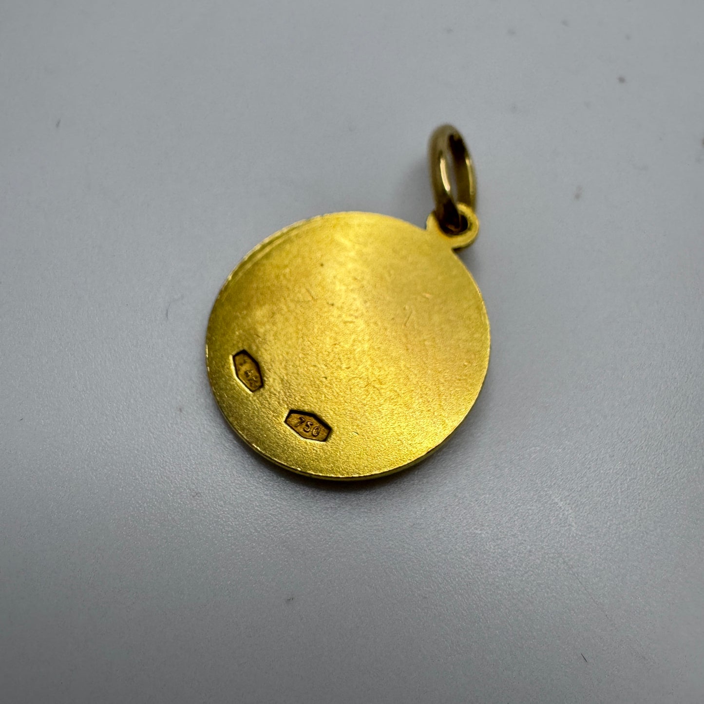 Uno A Erre, Italy 1944-68. Vintage 18k Gold Zodiac Taurus Charm Pendant.