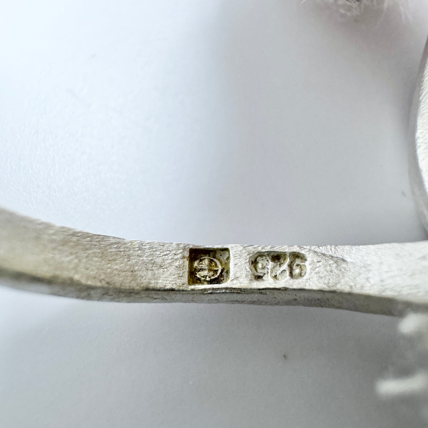 Bijou Jeunesse, Germany. Sterling Silver Pearl Ring.