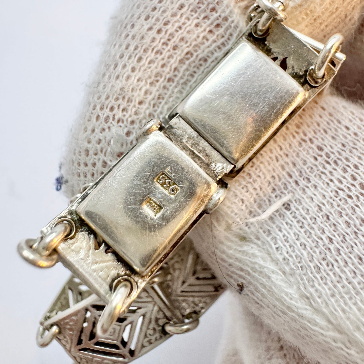 Vintage Art Deco 935 Sterling Silver Bracelet.