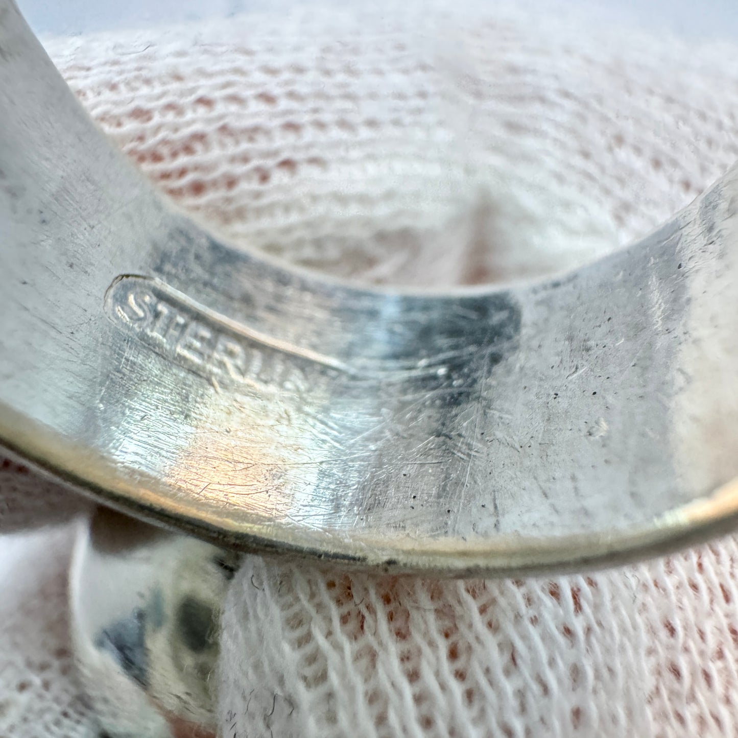 Vintage c 1960s Bold Sterling Silver Ring