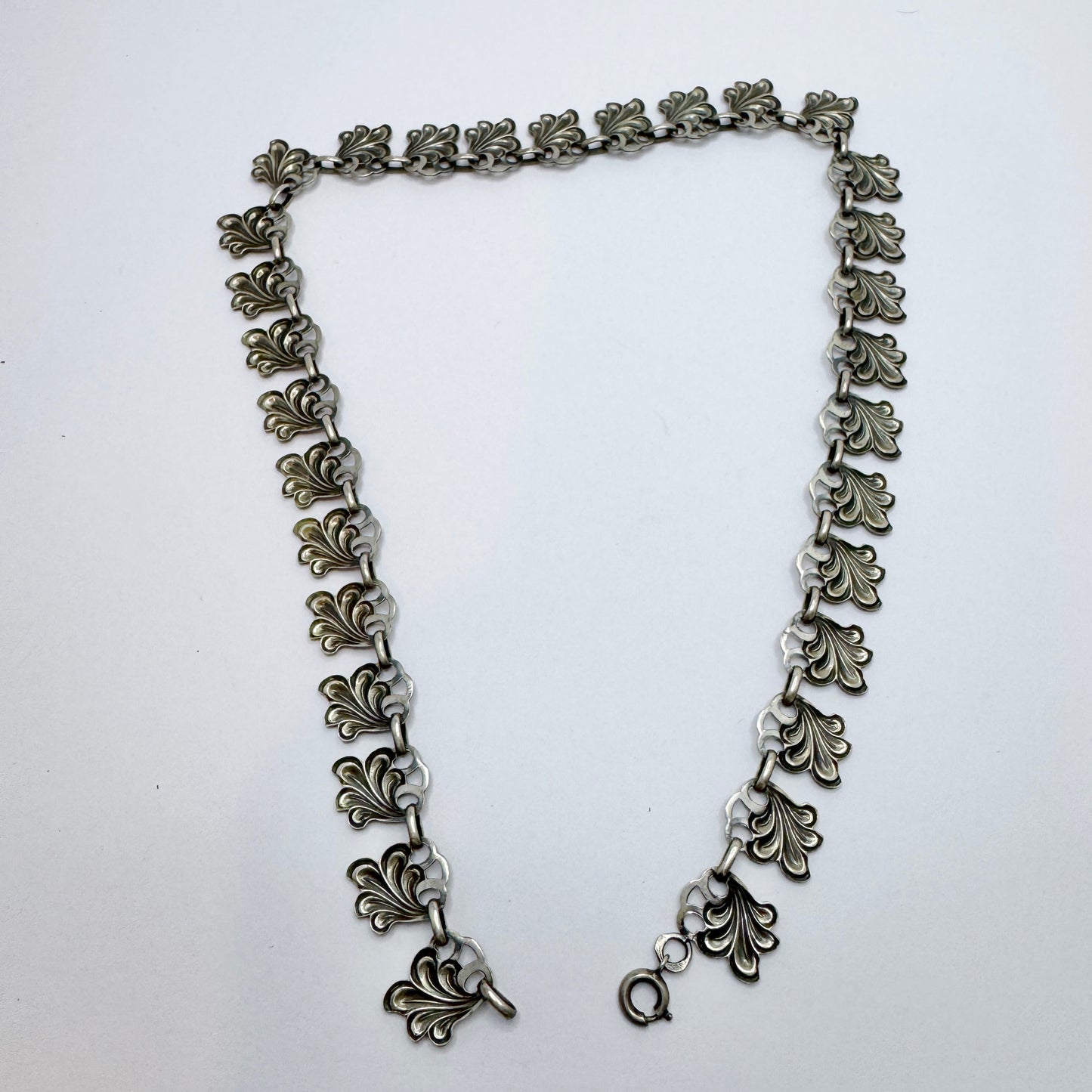 Vintage 1940-50s. Solid Silver Necklace.