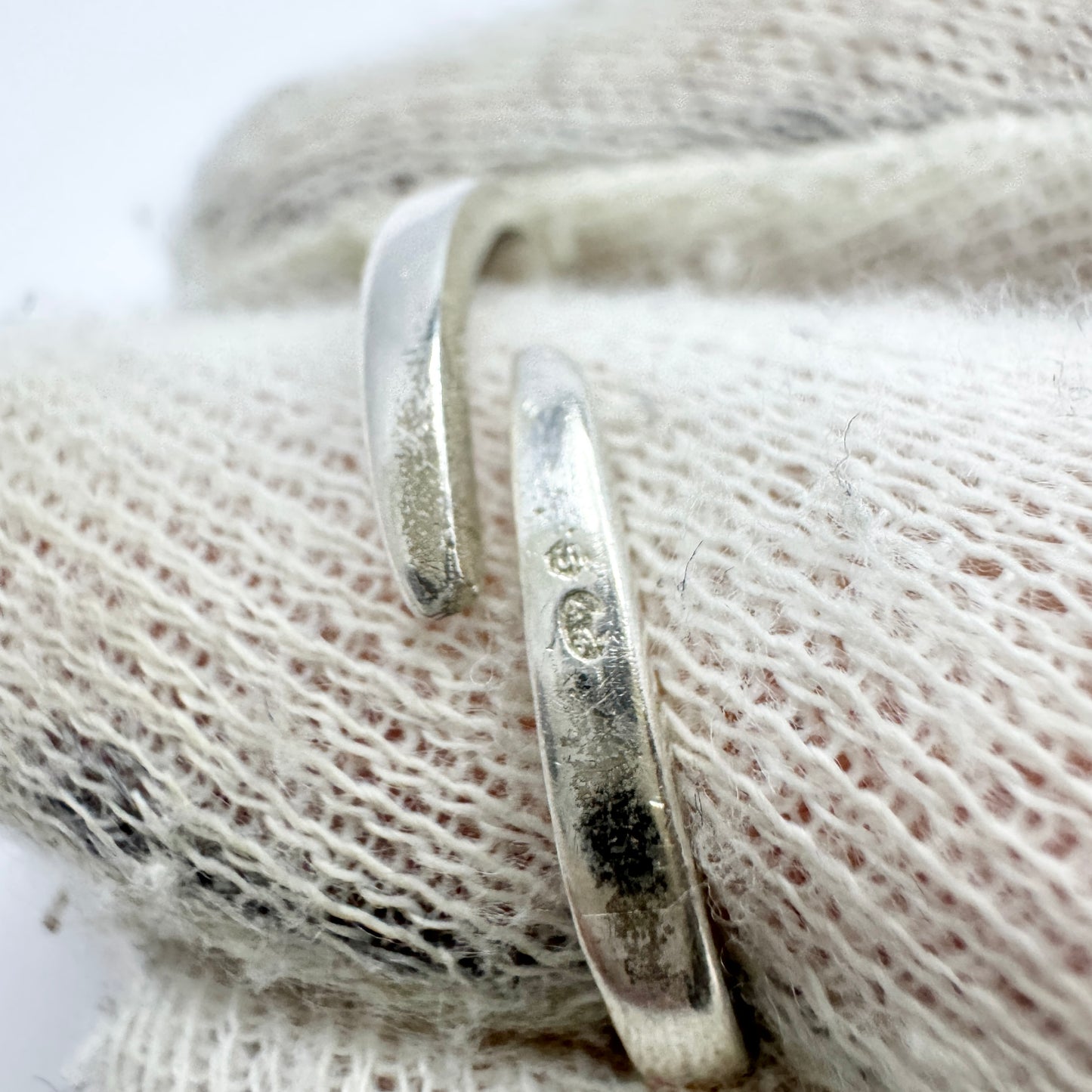 Vintage ca 1970 Sterling Silver Moon Surface? RIng