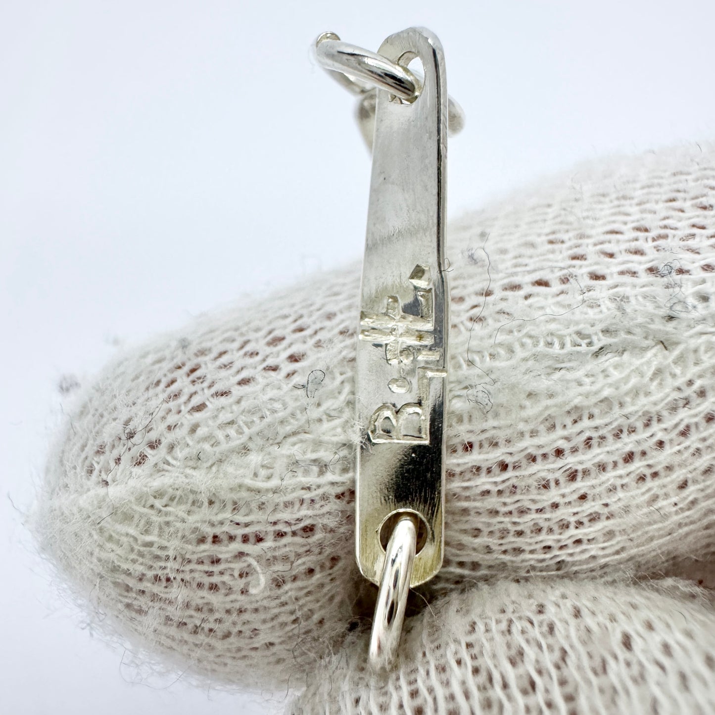 Bengt Hallberg, Sweden. Sterling Silver 28.7in / 73cm Curved Link Necklace.