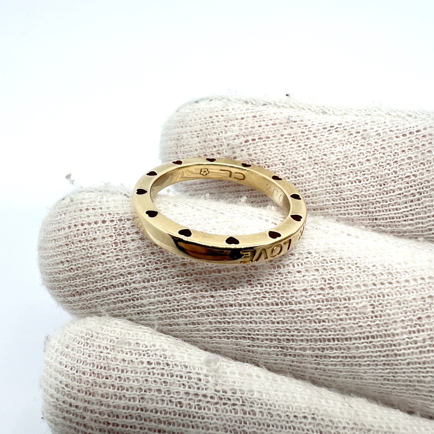Charlotte Lynggaard for Ole Lynggaard, Denmark Vintage 18k Gold Ring. Design Forever Love.