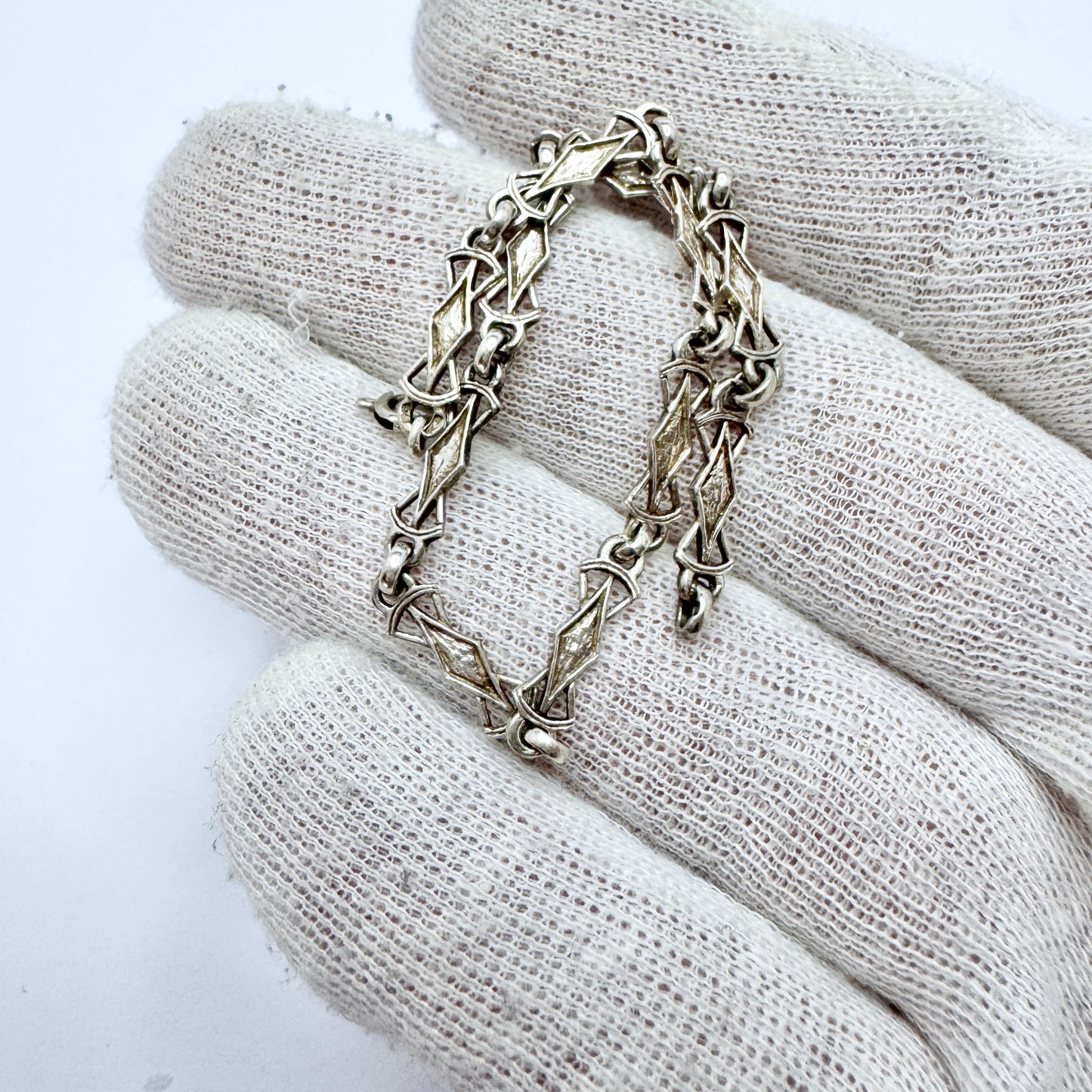 Austria c 1920s. Jugendstil Solid Silver Bracelet.