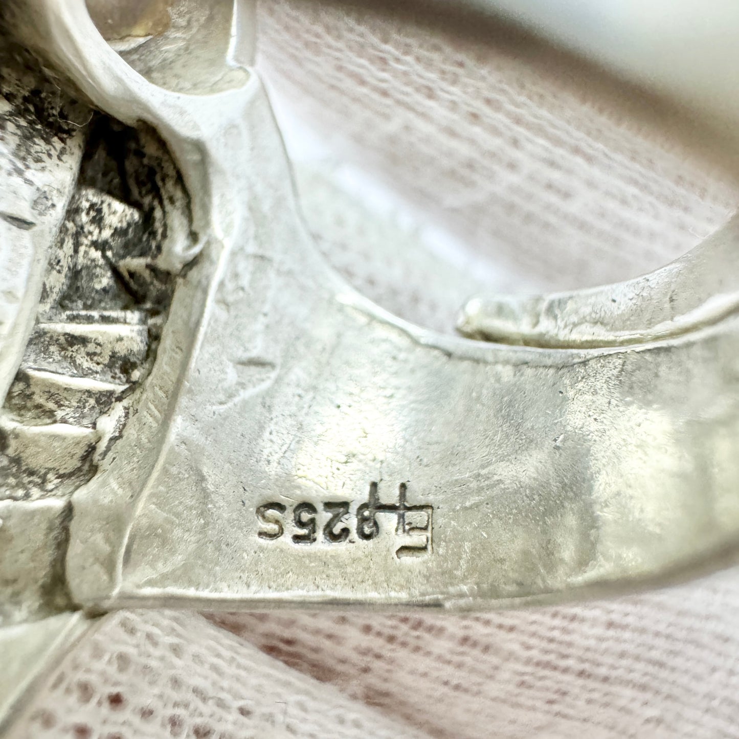 Eivind Hillestad, Norway. Chunky Vintage Modernist Sterling Silver Hematite Ring.