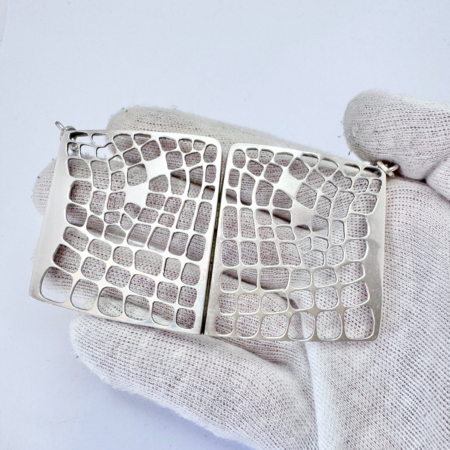 Bertil R Kempe, Sweden 1971. Bold Vintage Sterling Silver Pendant Necklace.