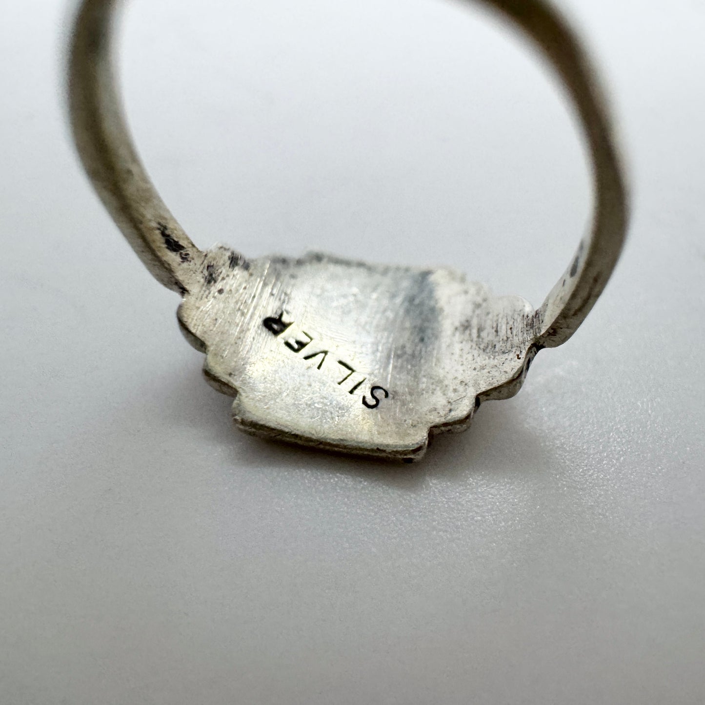 Vintage ca 1940s. Solid Silver Baby Ring.