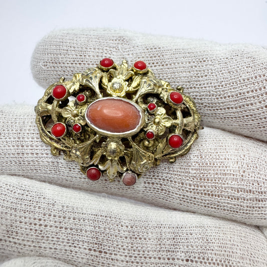 Vintage 1930-40s. Solid Silver Coral Brooch.