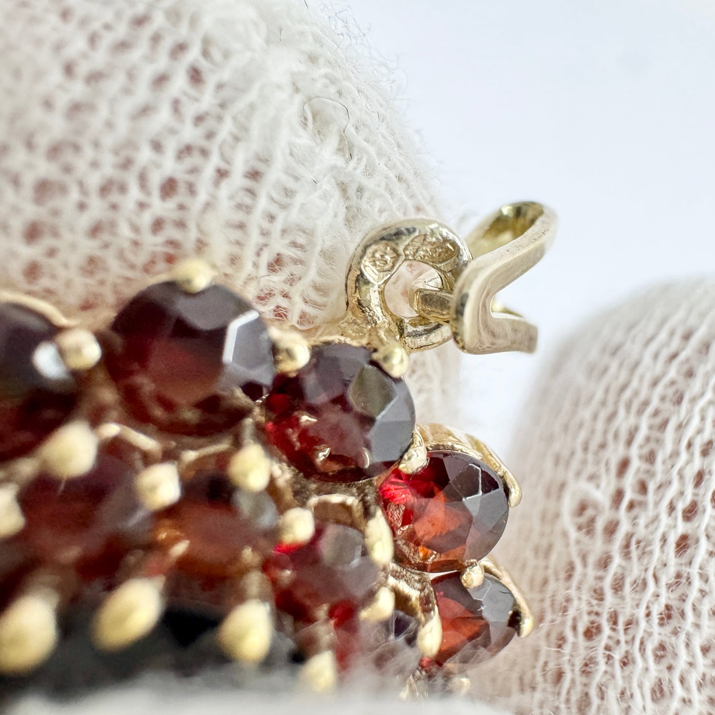 Vintage 1950-60s Solid Silver Garnet Pendant.